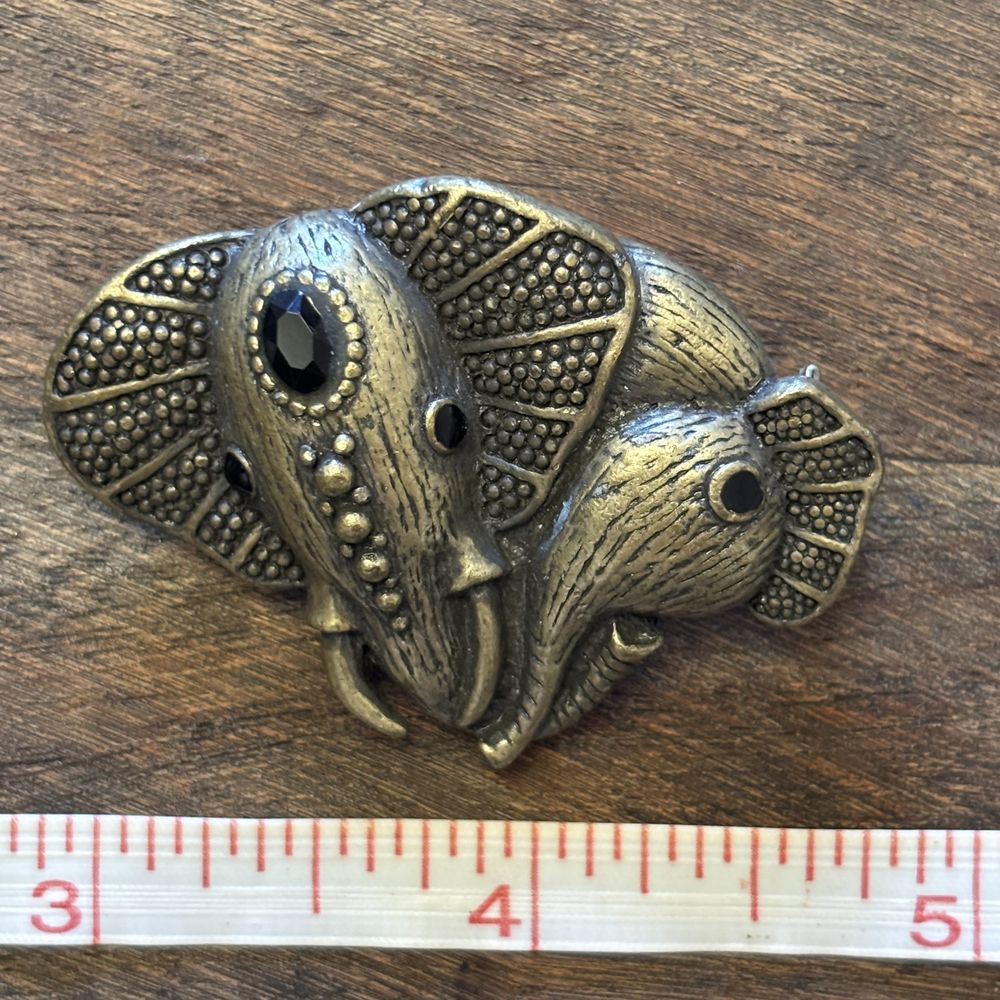 Double Elephant Head Faux Onyx Brooch Antiqued Brass Tone